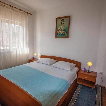 With A Parking Space - 13910 Apartman