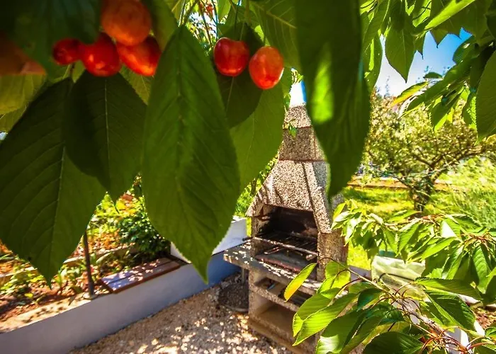 With A Parking Space - 13910 Apartman *